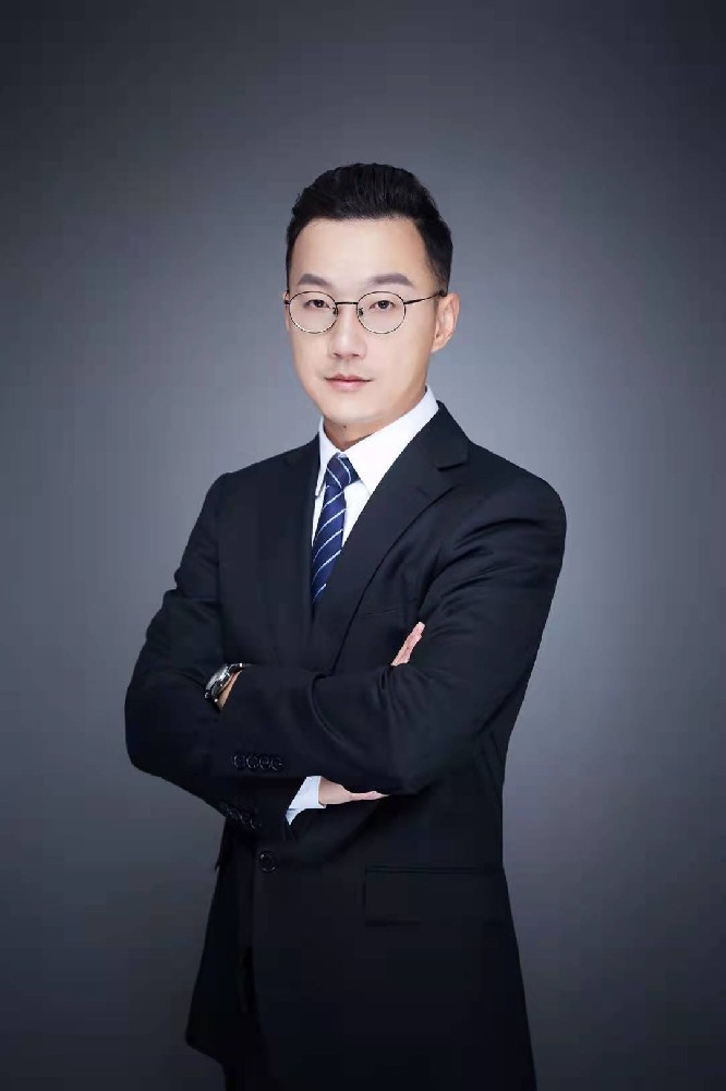 刘迪律师